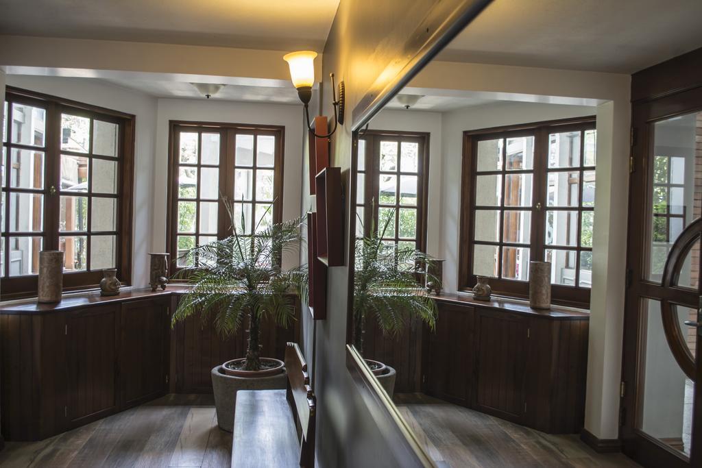 Hotel Residencia Del Sol Guatemala City Exterior photo